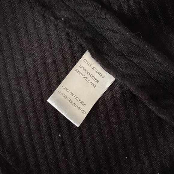 ConradC Collection Women’s Blazer, 2-button - Picture 9 of 10